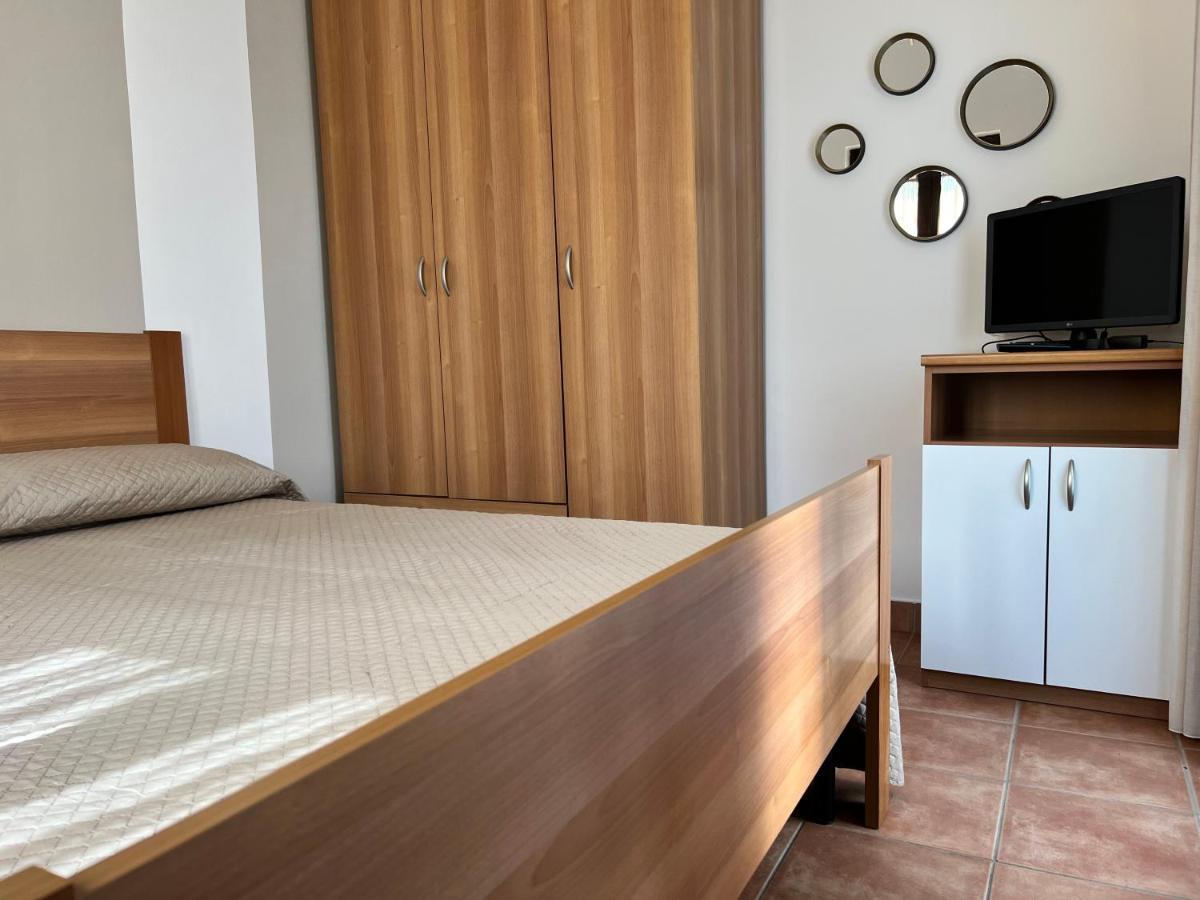 Country House Western Club Sant'Omero ภายนอก รูปภาพ