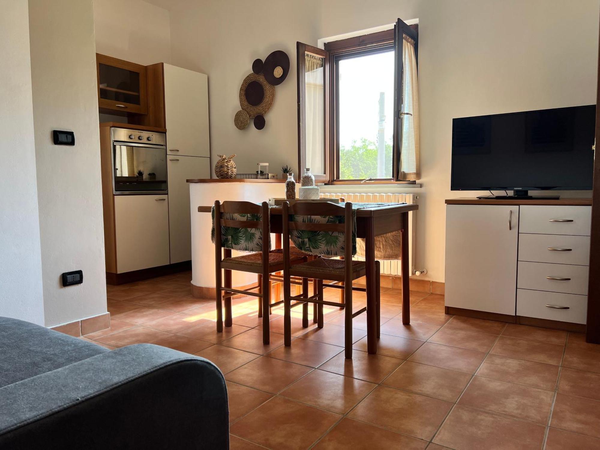 Country House Western Club Sant'Omero ภายนอก รูปภาพ